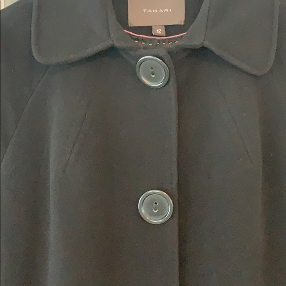 Tahari wool/Cashmere Coat, size 12 - Picture 3 of 12